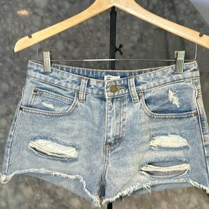 Billabong distressed jean shorts size 27